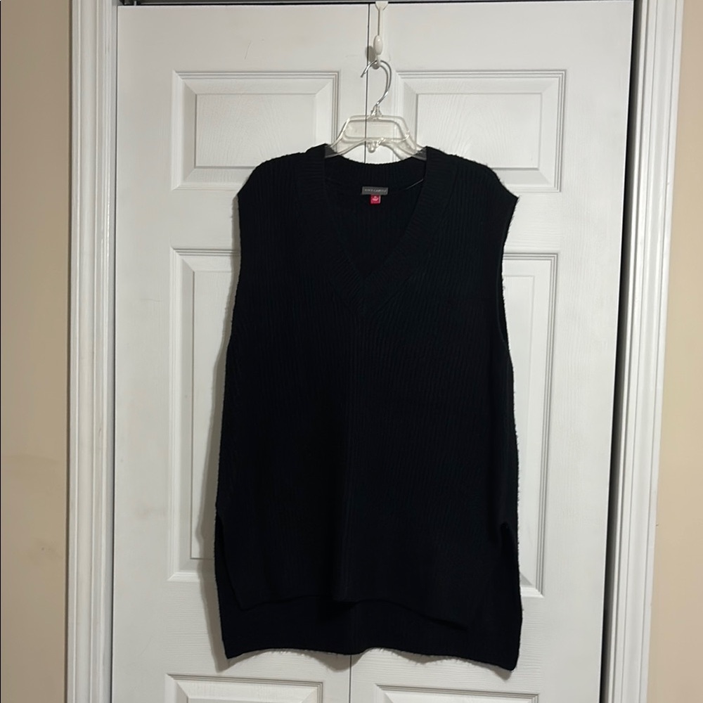 Vince Camuto Black Sleeveless Sweater